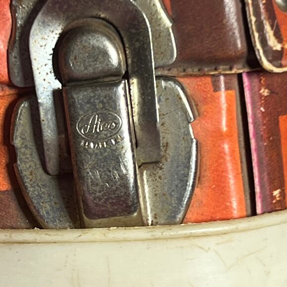 Vintage 1967 Mattel Liddle Kiddles Kabin toy Doll Carry Case Alco orange roof - Picture 9 of 14